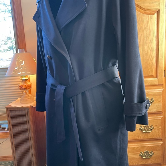 NWOT Navy Blue Anna Collection Women’s Trench Coat. Size 12. Virgin wool - Picture 3 of 7